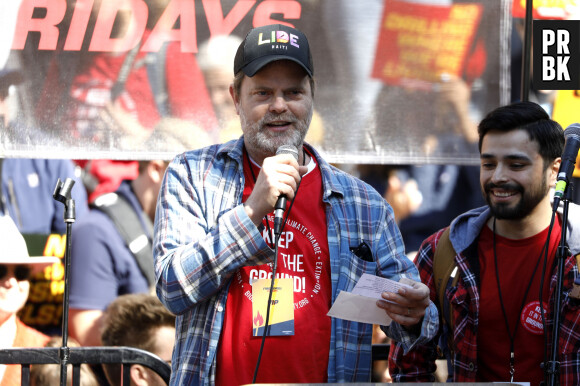 Rainn Wilson - Les stars s'investissent dans la manifestation en faveur du climat "Fire Drill Fridays" à Los Angeles le 7 février 2020. © Future-Image via ZUMA Press / Bestimage