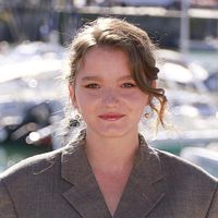 Ici tout commence : après Salomé, au tour de Kelly (Axelle Dodier) de quitter la série ?