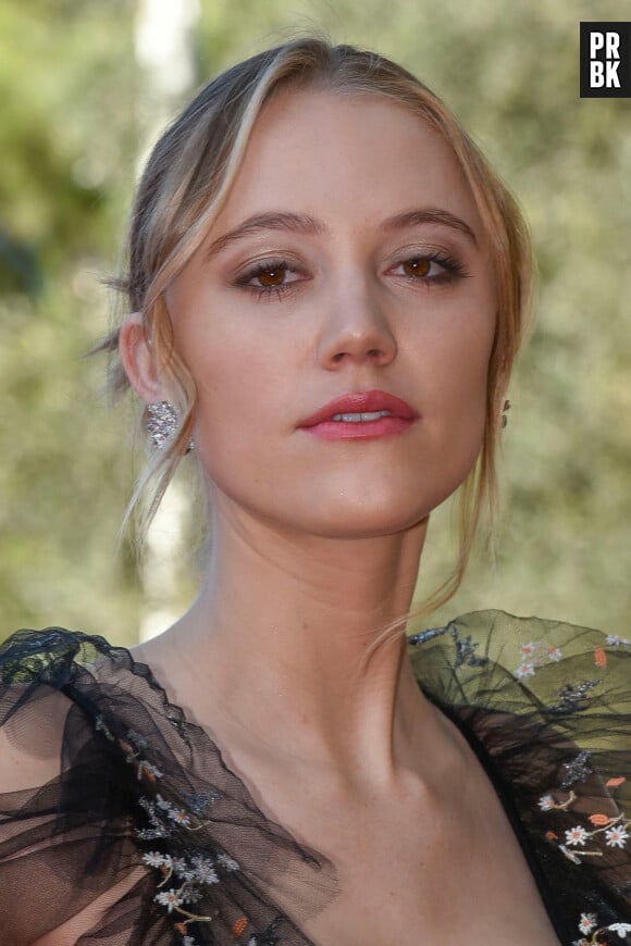 Maika Monroe lors de la première du film "Hot Summer Nights" au festival du film de Rome le 24 octobre 2018.