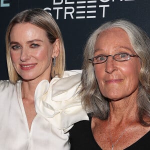 Naomi Watts et la vraie Pam Bales lors d'une avant-première de Infinite Storm le 24 mars 2022. Photo by Dave Allocca/StarPix/INSTARimages/ABACAPRESS.COM