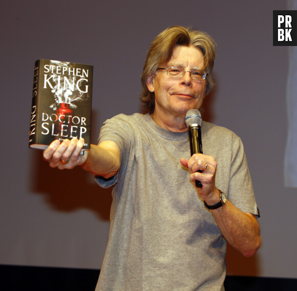 L'ecrivain Stephen King presente son dernier livre "Doctor Sleep" a Hambourg, le 20 novembre 2013