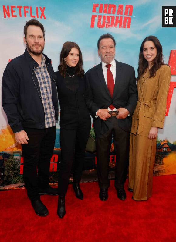 Chris Pratt, Katherine Schwarzenegger, Arnold Schwarzenegger, Christina Schwarzenegger à la première du film "Fubar" à Los Angeles.