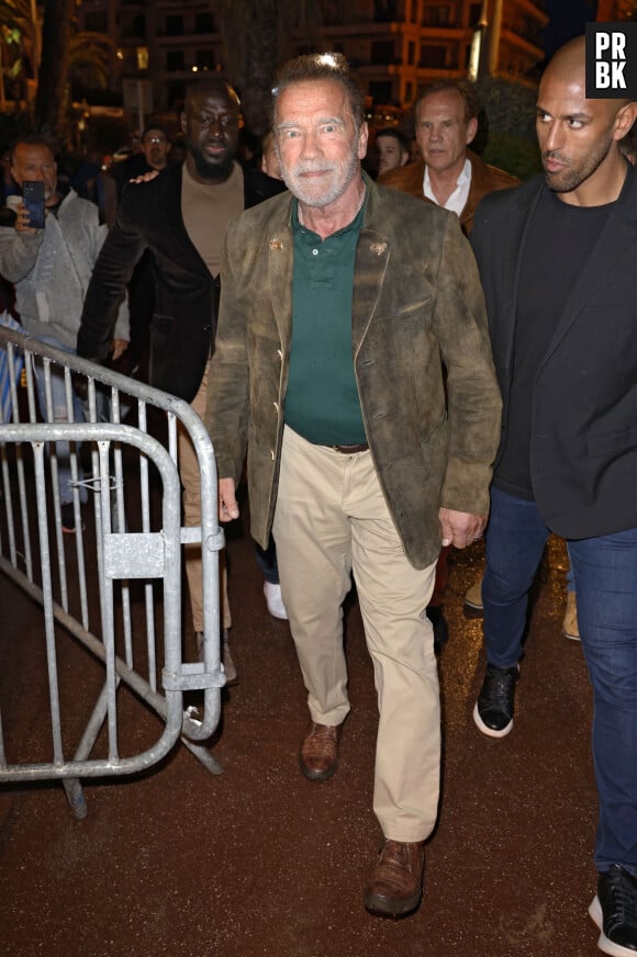 Arnold Schwarzenegger arrive à l'hôtel "Martinez" de Cannes.