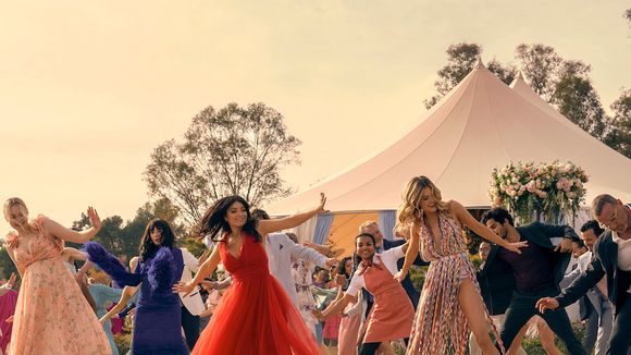 C'est la meilleure scène de cette nouvelle série de Netflix, mais tous les acteurs refusaient de la tourner : "Le casting était en mutinerie"