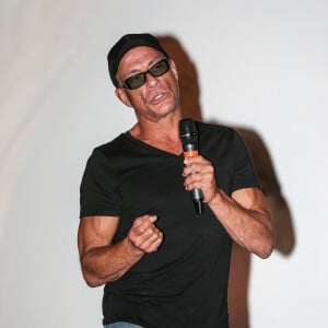 Exclusif - Jean-Claude Van Damme lors de l'avant-première du film "Lukas" au Kinepolis à Lomme. © Stéphane Vansteenkiste / Bestimage 