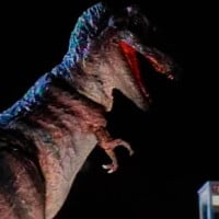 Ce film de science-fiction sur les dinosaures est sorti au cinéma un mois avant Jurassic Park, mais personne ne sait qu'il existe