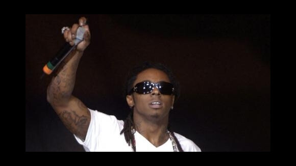 Lil Wayne ... Un contrôle anti-drogue à l'aéroport