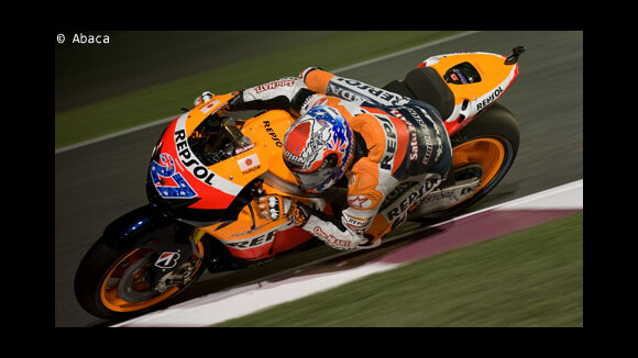 Casey Stoner ... vainqueur du 1er Grand Prix Moto GP au Qatar, Valentino Rossi 7eme