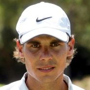Nadal arrête le tennis ... pour jouer au golf (PHOTOS)