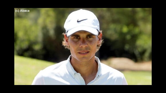 Nadal arrête le tennis ... pour jouer au golf (PHOTOS)
