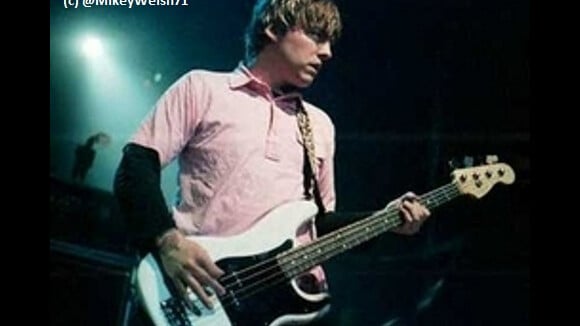 Weezer en deuil : mort troublante de Mikey Welsh, son ancien bassiste