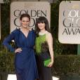 Emily et Zooey Deschanel aux Golden Globes 2012 