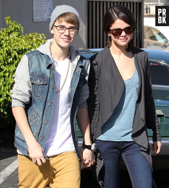 Justin Bieber en compagnie de Selena Gomez, sa copine.