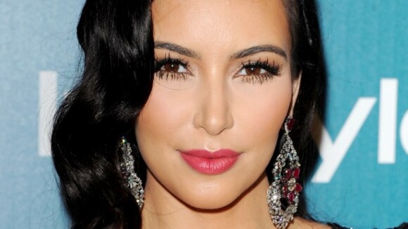 Kim Kardashian reconnait un mariage et un divorce au "marketing" raté