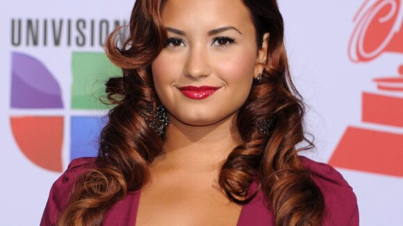 Demi Lovato revient sur Twitter pour un coup de gueule...et pour draguer