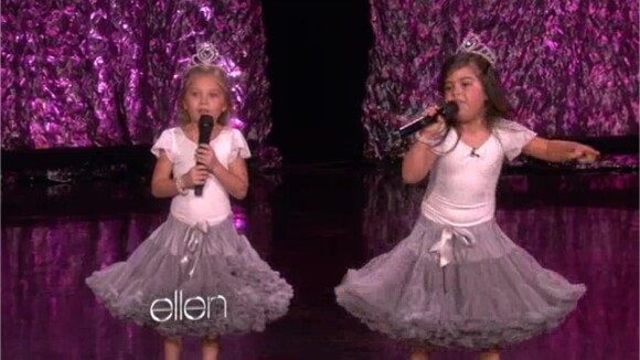 Grammy Awards 2012 : Sophia Grace et Rosie, deux mini-princesses qui ont le swag' (PHOTO et VIDEO)