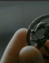 Le logo d'Hunger Games dans le clip Safe &amp; Sound