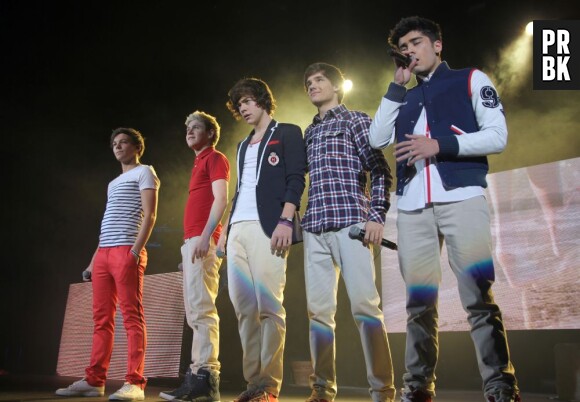Les One Direction, une belle brochette, sur scène