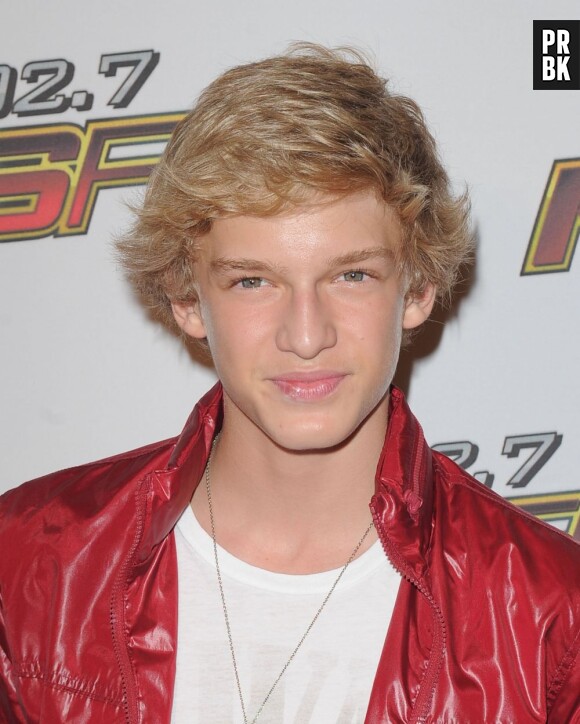 Cody Simpson fera-t-il aussi bien que son pote Bieber ?