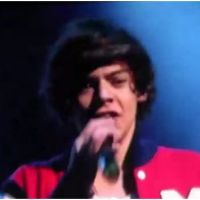 One Direction : ils échangent leurs fringues pendant un concert ! (VIDEO)