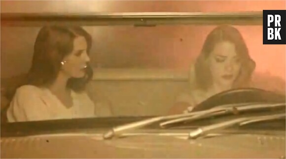 Lana Del Rey et Jaime King dans Summertime Sadness