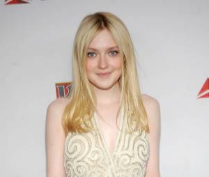 Dakota Fanning pense que Twilight aura du succès malgré l'infidélité de Kristen Stewart