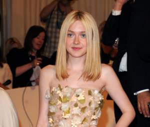 Dakota Fanning sera dans le dernier volet de Twilight le 14 novembre prochain