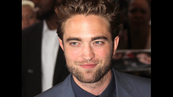 Robert Pattinson : Repéré avec une jolie blonde ! Mais qui est-elle ?