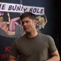 Supernatural saison 8 : Jensen Ackles aux manettes pour l&#039;épisode 3 ! (VIDEO)