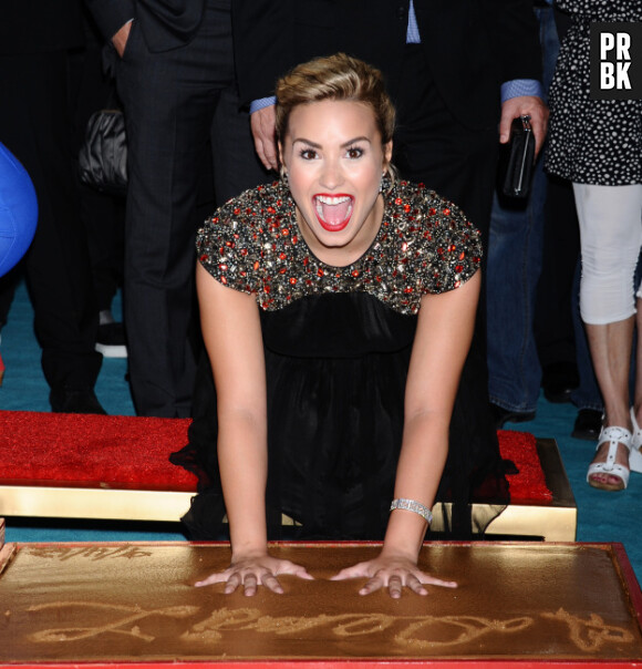 Demi Lovato heureuse comme d'habitude !!