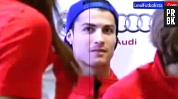 Cristiano Ronaldo n'est pas discret lorsqu'il regarde une nana !
