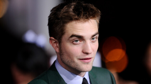 Robert Pattinson : Il vire Kristen Stewart du tournage de son nouveau film ! Encore une rumeur bidon ?