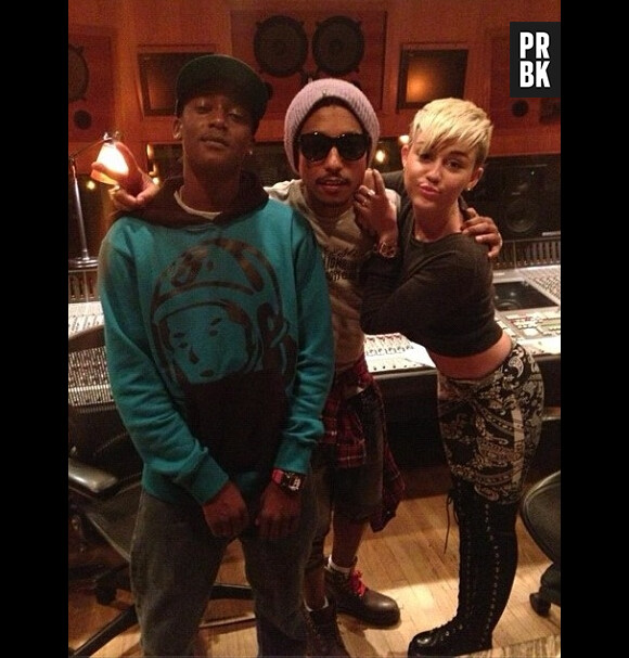 Pharrell aide Miley pour son album