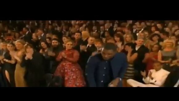 Chris Brown mauvais perdant aux Grammy 2013 : Adele voit rouge