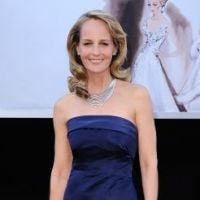 Helen Hunt aux Oscars 2013 : en robe H&amp;M sur le tapis rouge