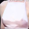 La robe d'Anne Hathaway mettait très en valeur sa poitrine
