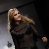Cara Delevingne, transparente mais pas vulgaire pour le défilé H&M
