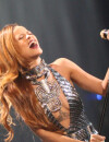 Rihanna sait comment attirer la foule
