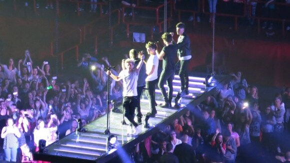One Direction à Bercy : Harry Styles malade, Niall Horan rockstar, retour sur le concert des 1D à Paris