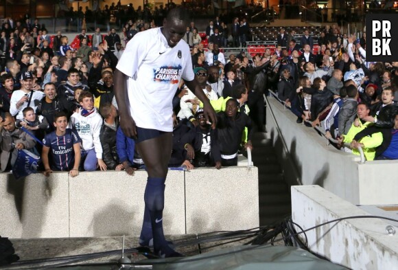Mamadou Sakho a enlevé son short pour fêter le titre du PSG