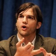 Ashton Kutcher, le coup de gueule : &quot;les médias ont tué Twitter&quot;
