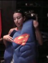 Samir et son déguisement de superman dans Les Anges de la télé-réalité 5