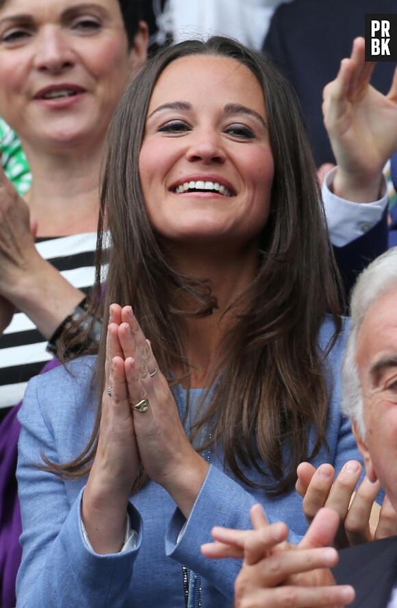 Pippa Middleton : spectatrice joyeuse pendant le 1er jour de Wimbledon 2013