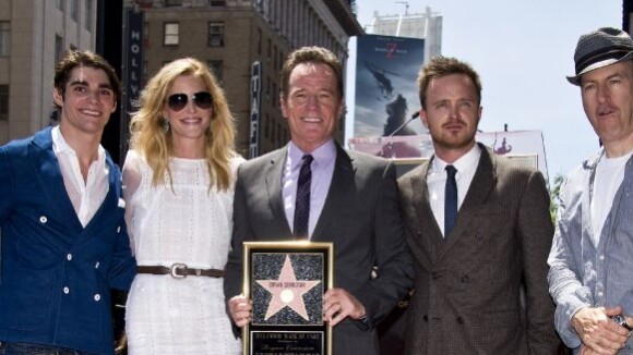 Bryan Cranston : la star de Breaking Bad a reçu son étoile sur le Walk of Fame