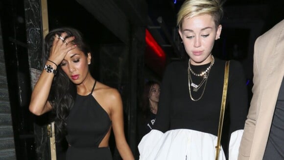 Miley Cyrus : pas très nette en soirée avec Nicole Scherzinger
