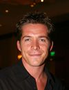 Once Upon a Time saison 3 : Sean Maguire remplace Tom Ellis dans le rôle de Robin des Bois