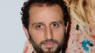 Le Grand Journal : Arié Elmaleh nouvelle recrue sur le banc des chroniqueurs ?