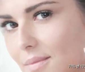 Cheryl Cole toute en simplicité pour L'Oréal Paris.