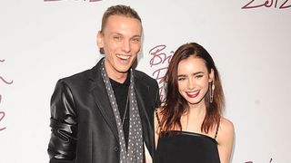 Lily Collins célibataire ? Le retour de la rumeur de rupture avec Jamie Campbell Bower