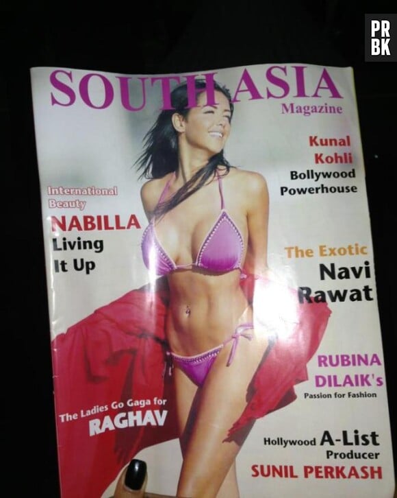 Nabilla Benattia fait la couv' d'un magazine en Inde.